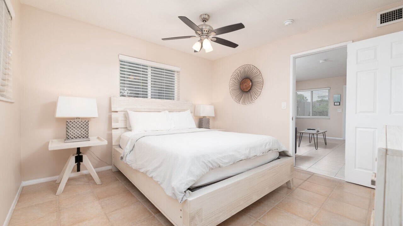 Photo of Bedroom in Wilton Manors