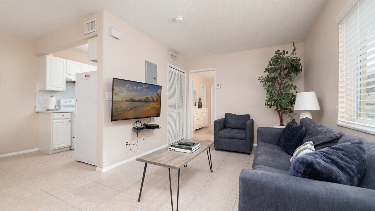 Photo of Livingroom in Wilton Manors