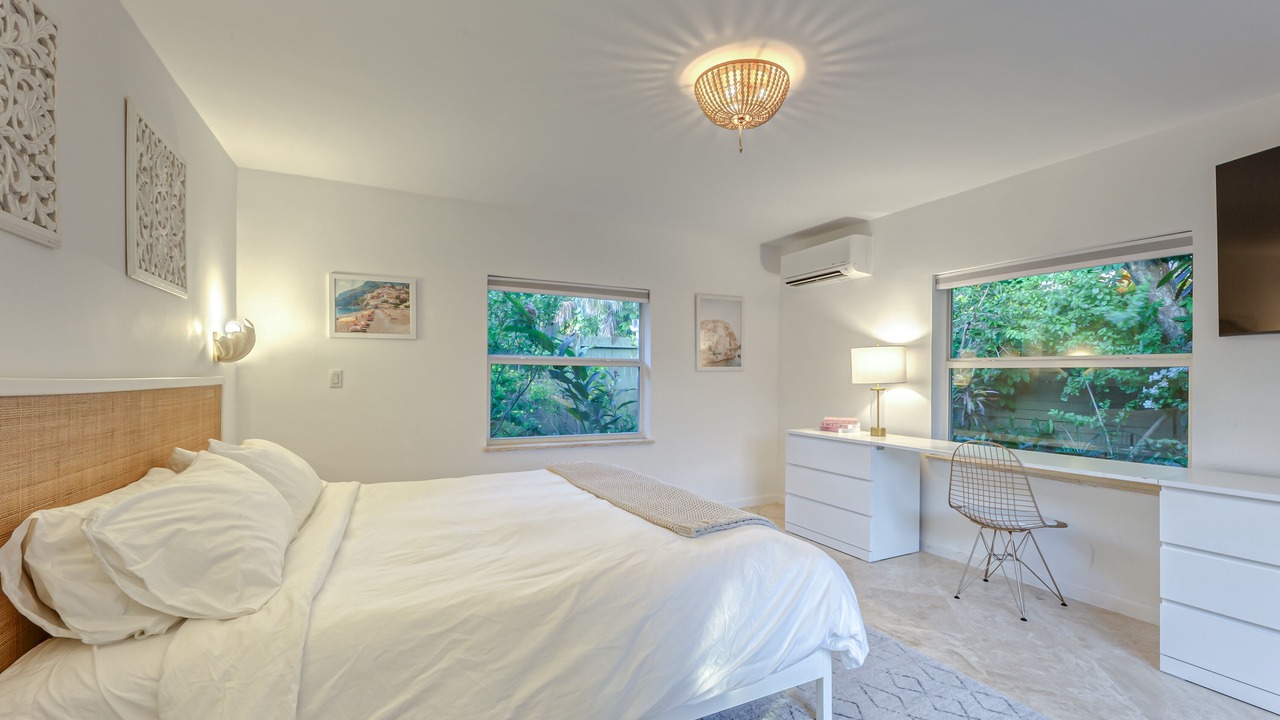 Photo of Bedroom in Dolphin Isles