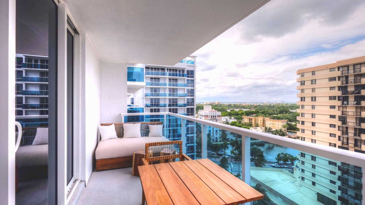 Photo of Outdoor in South Beach