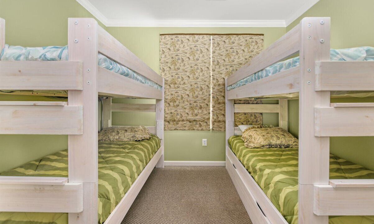 Photo of Bedroom in Sunset Island