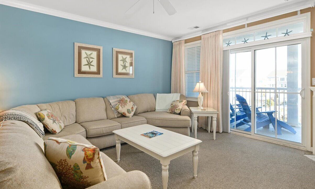Photo of Livingroom in Sunset Island