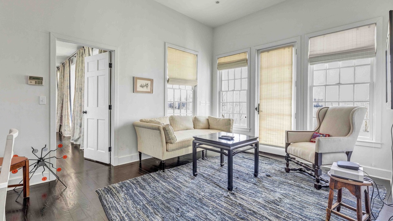 Photo of Livingroom in Cambridge