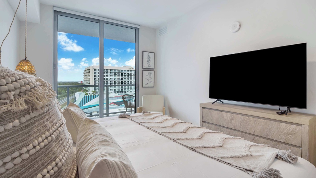 Photo of Bedroom in Northeast Miami