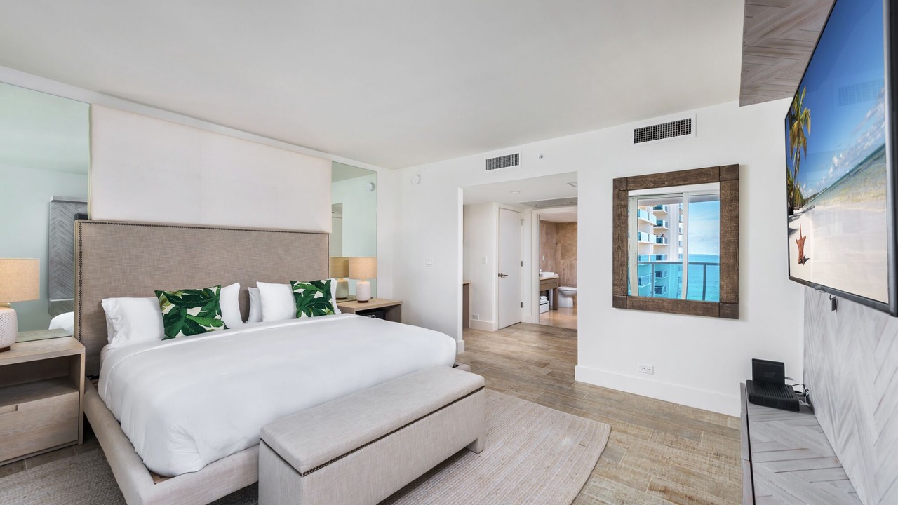 Photo of Bedroom in South Beach