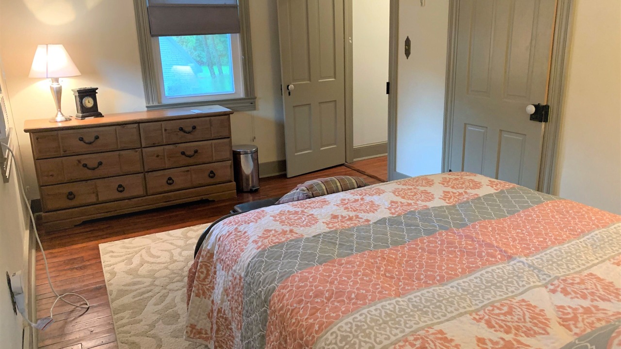 Photo of Bedroom in Rock Hall