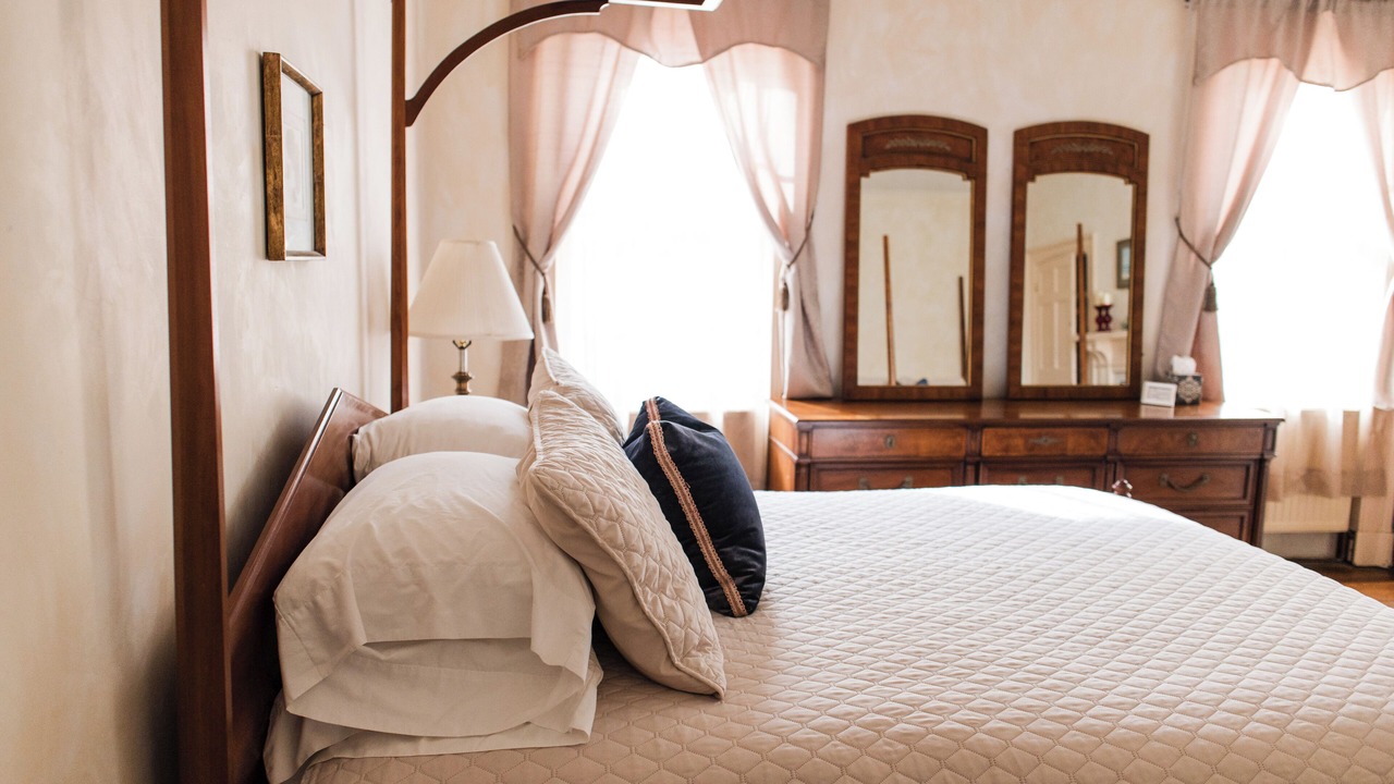 Photo of Bedroom in Centreville