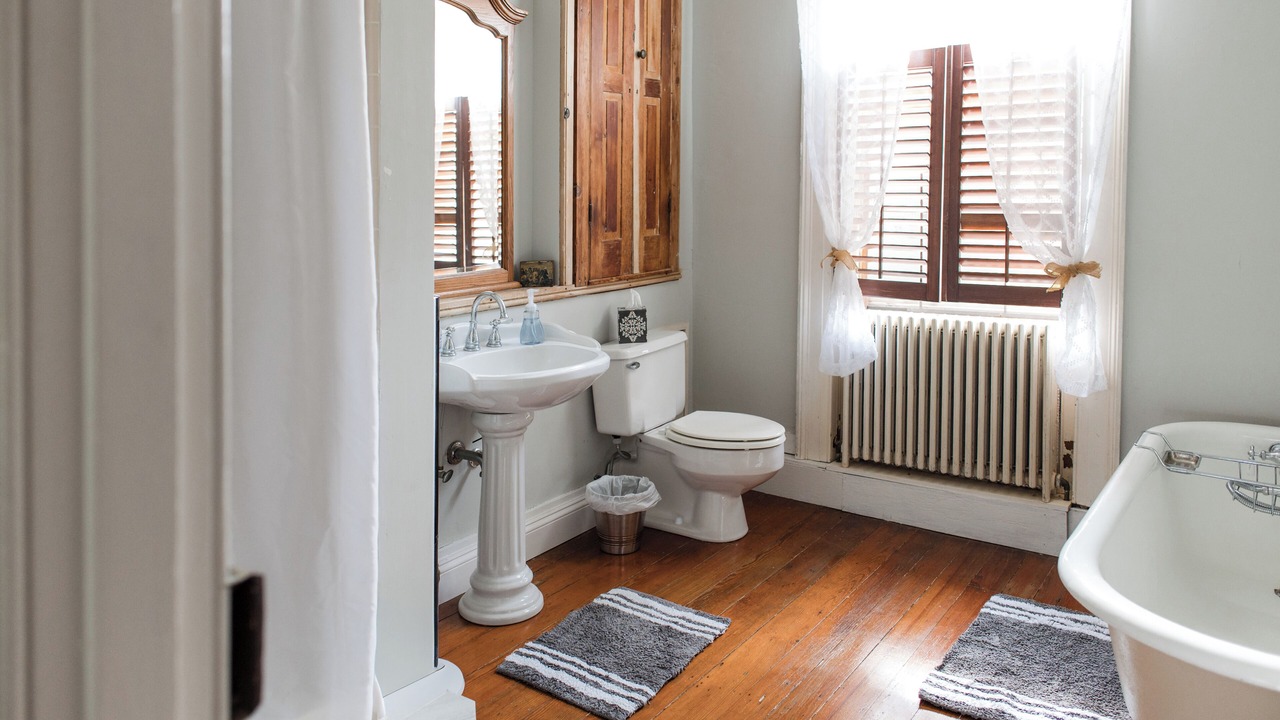Photo of Bathroom in Centreville