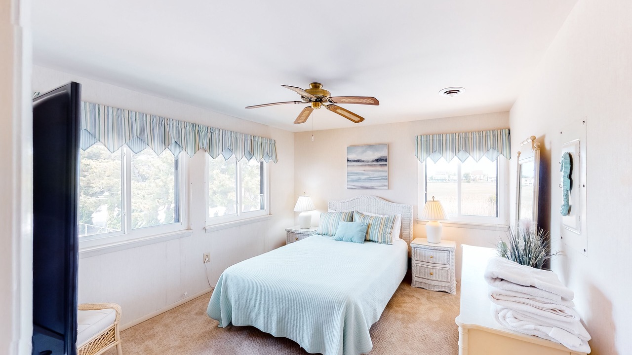 Photo of Bedroom in North Ocean City