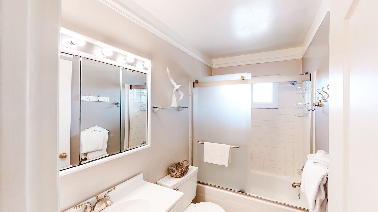 Photo of Bathroom in North Ocean City