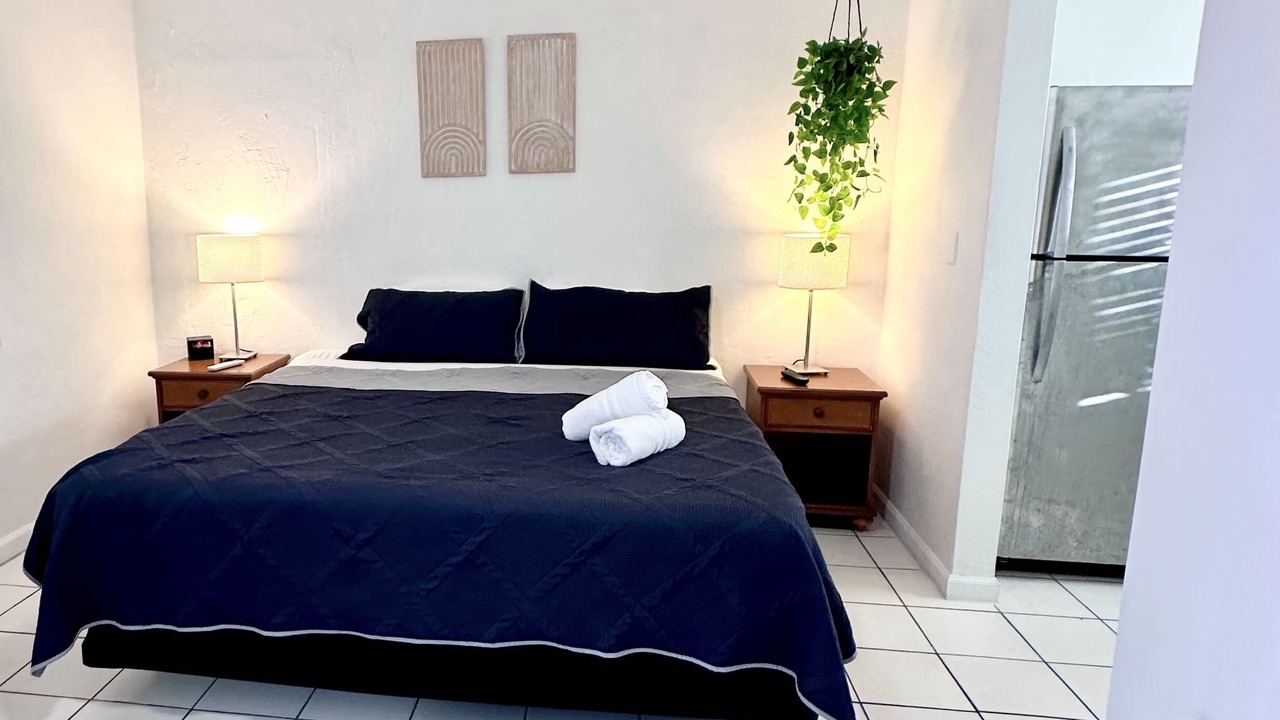 Photo of Bedroom in Hollywood South Central Beach