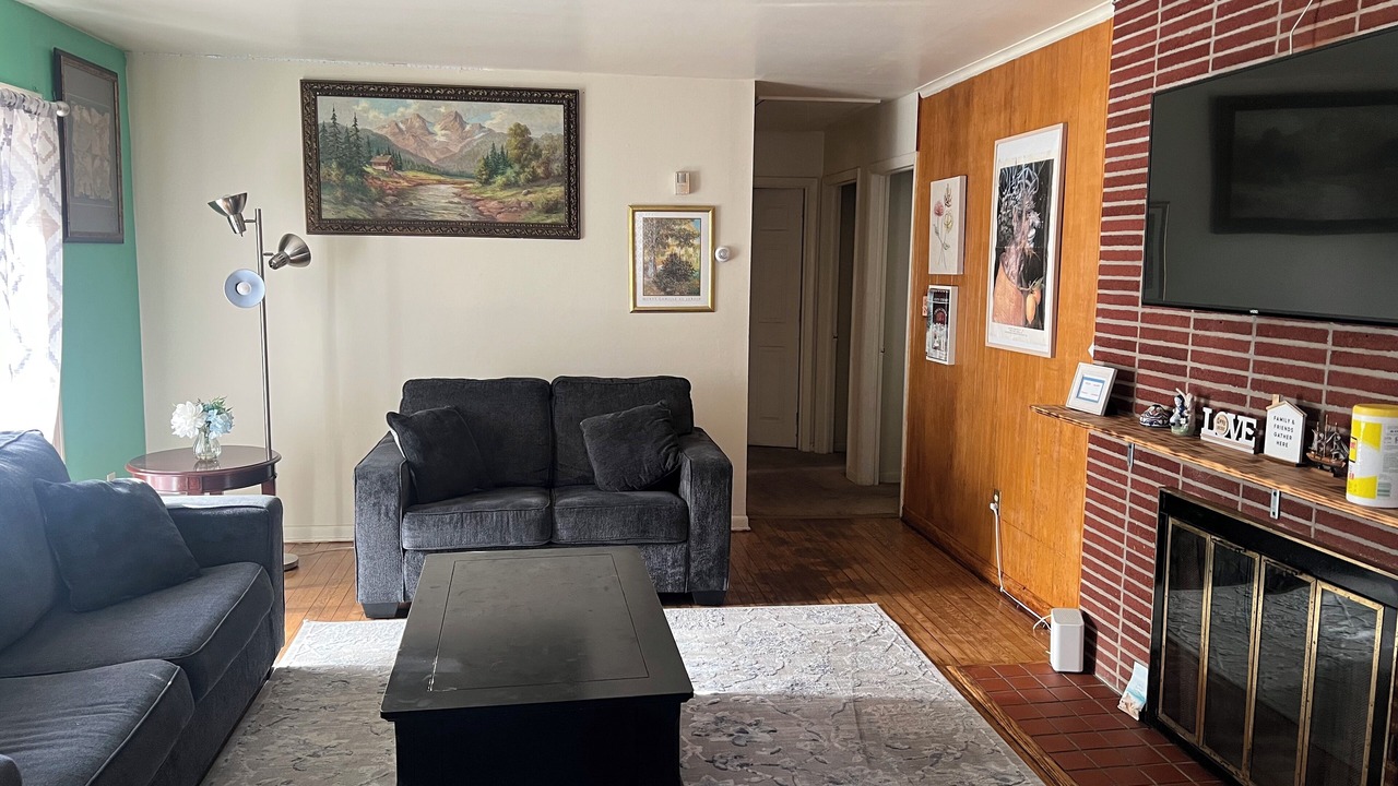 Photo of Livingroom in Salisbury