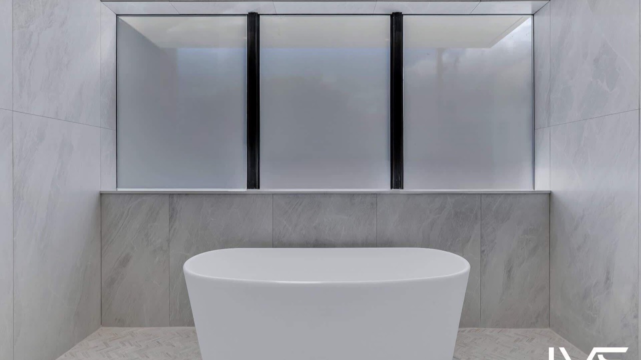Photo of Bathroom in Lauderdale Beach
