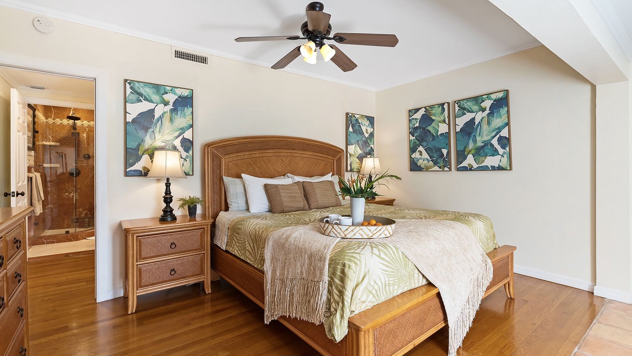 Photo of Bedroom in Lauderdale Beach