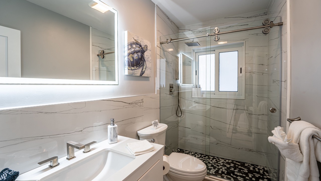 Photo of Bathroom in Lauderdale-by-the-Sea