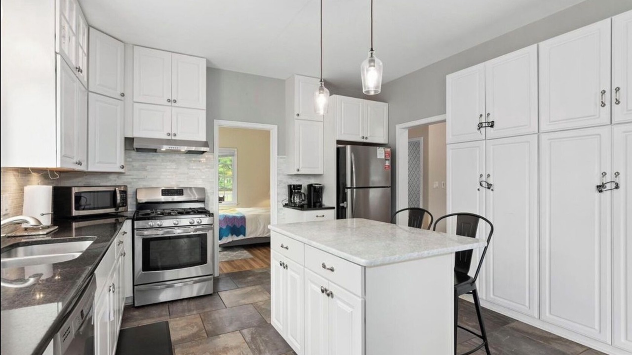 Photo of Kitchen in Secretary
