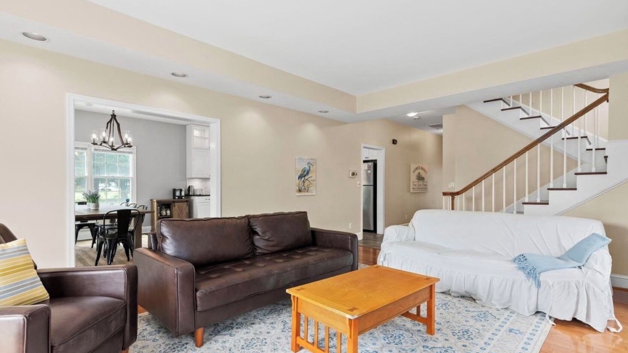 Photo of Livingroom in Secretary