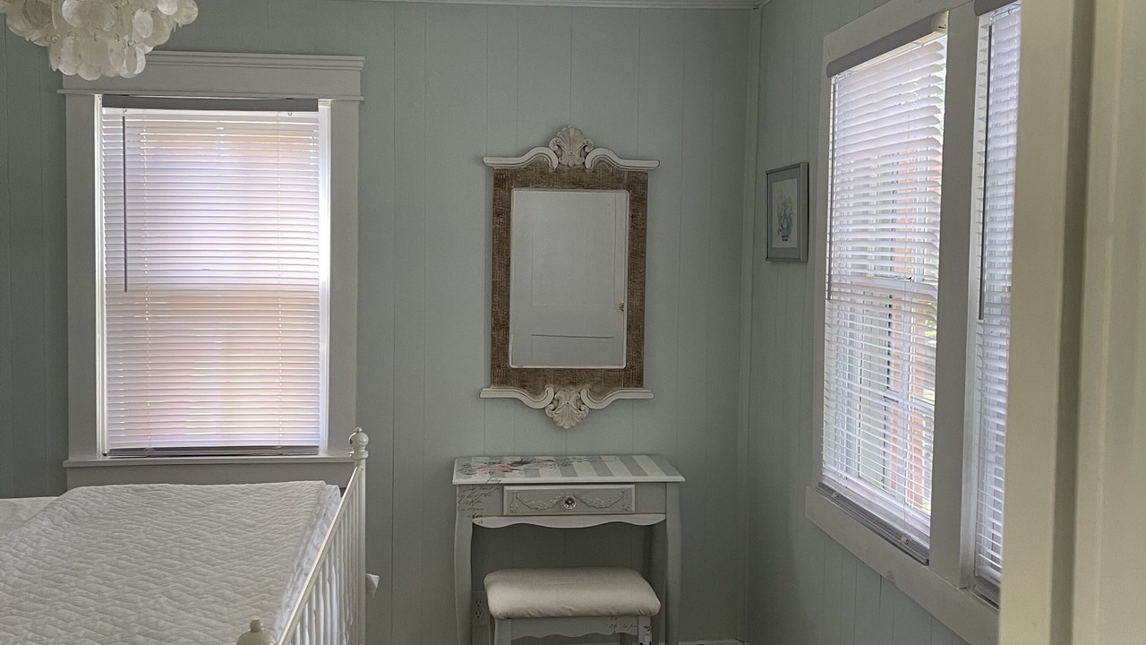 Photo of Bedroom in Rock Point