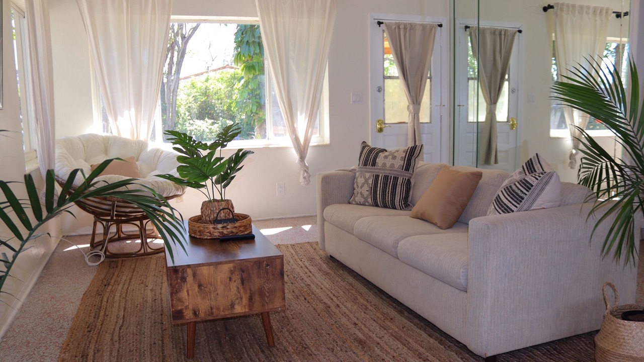 Photo of Livingroom in Deerfield Beach