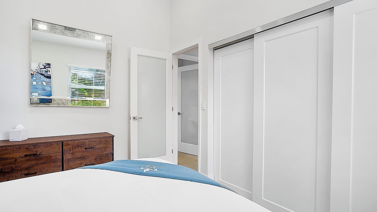 Photo of Bedroom in South Middle River