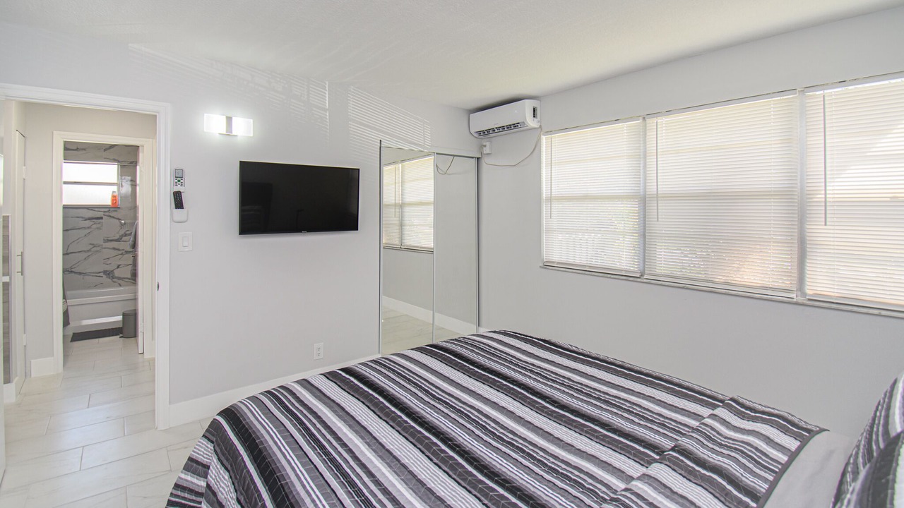 Photo of Bedroom in Boca Raton