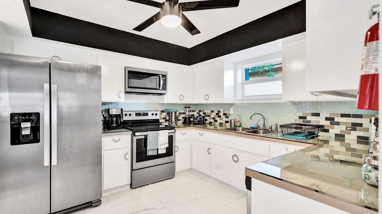 Photo of Kitchen in Downtown Hollywood