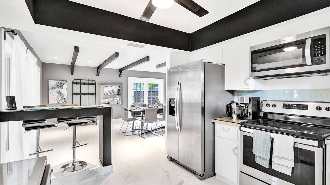 Photo of Kitchen in Downtown Hollywood
