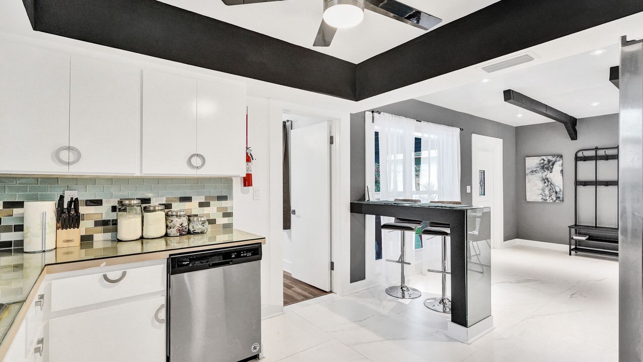 Photo of Kitchen in Downtown Hollywood