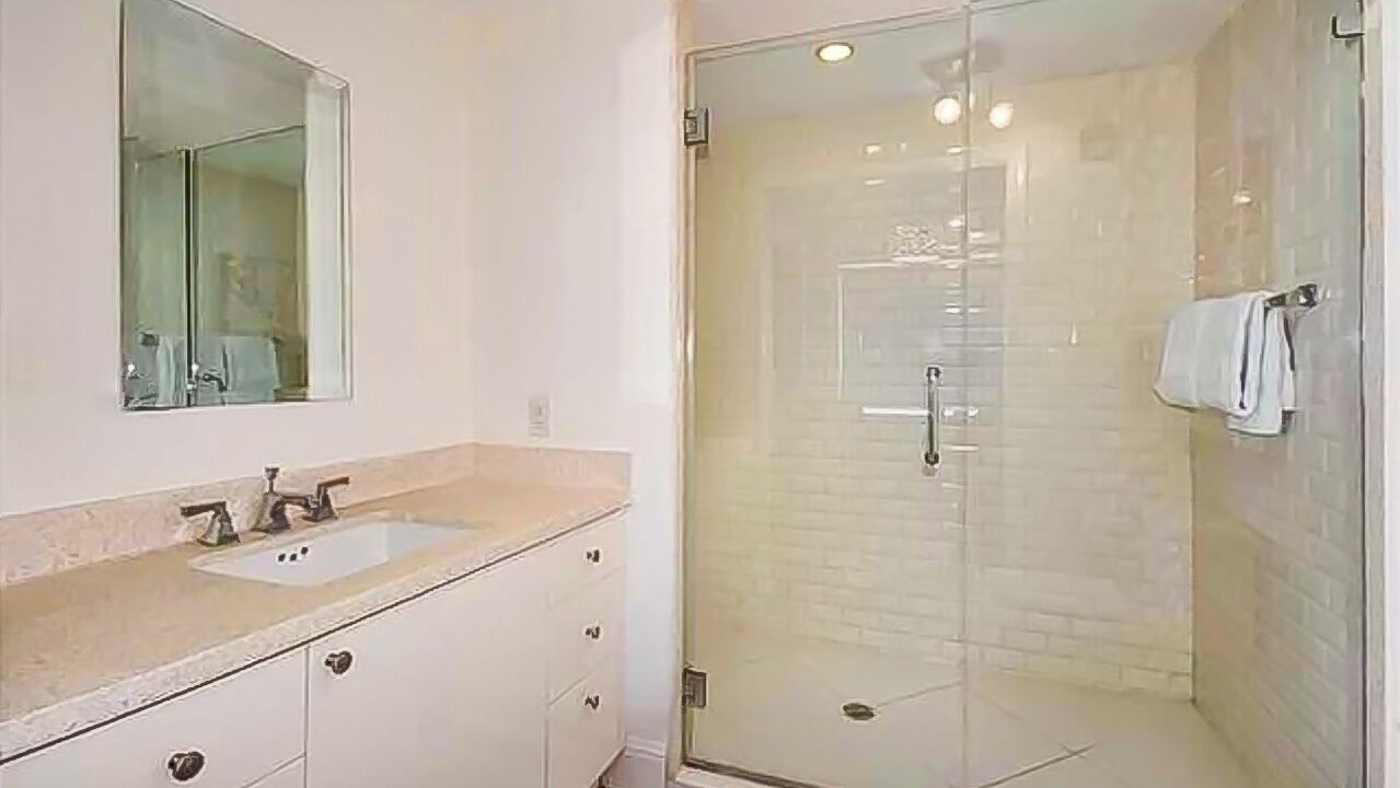 Photo of Bathroom in South Beach