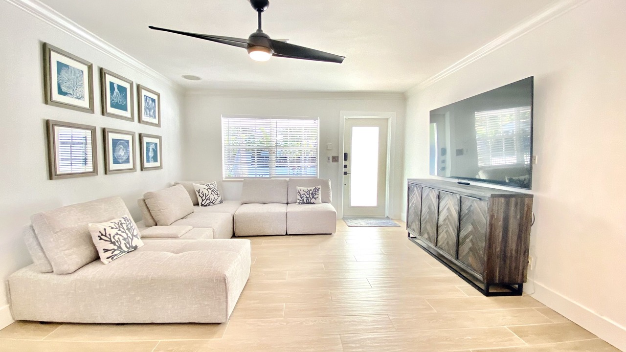 Photo of Livingroom in Riverside Park