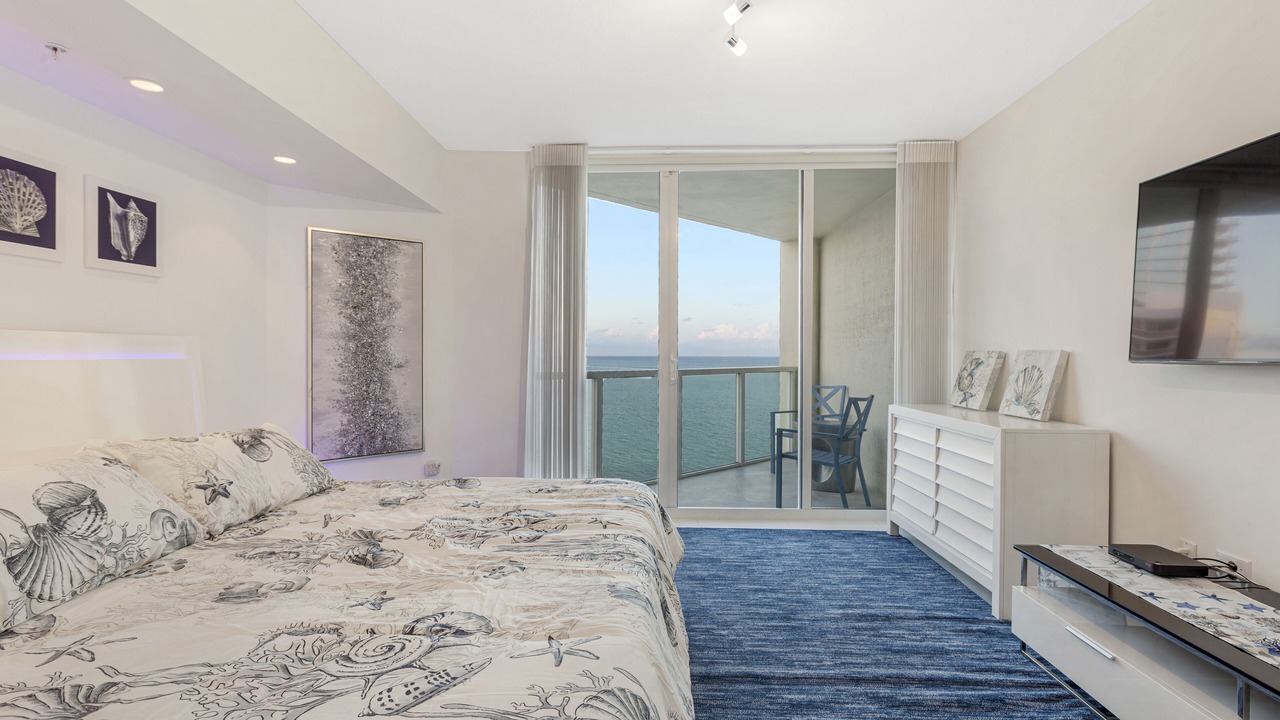 Photo of Bedroom in Sunny Isles Beach