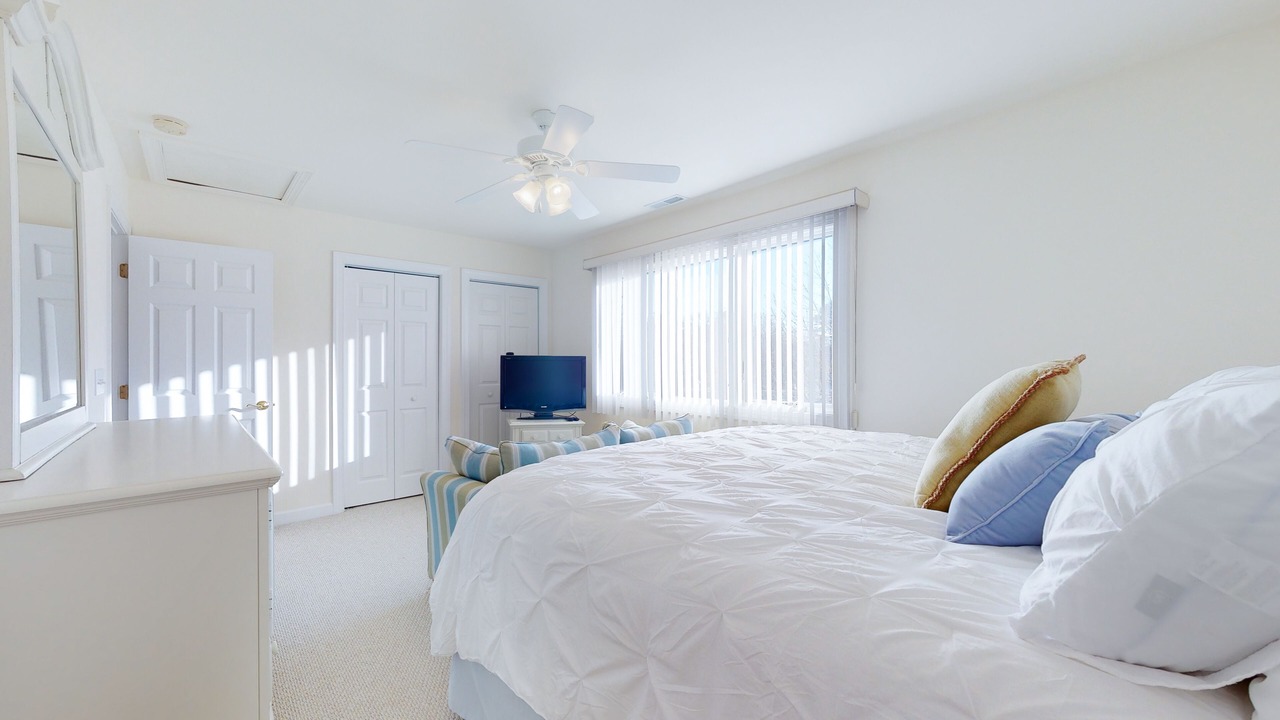 Photo of Bedroom in Bethany Beach
