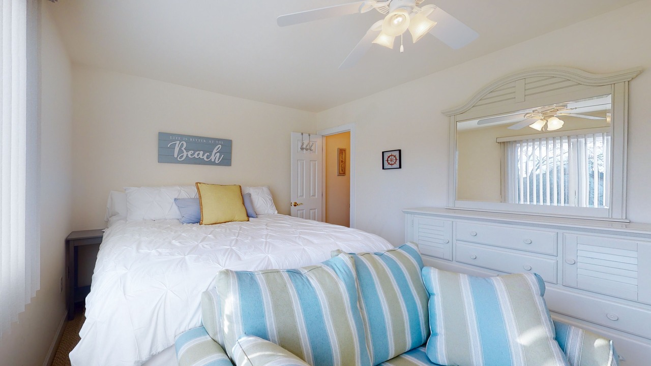 Photo of Bedroom in Bethany Beach