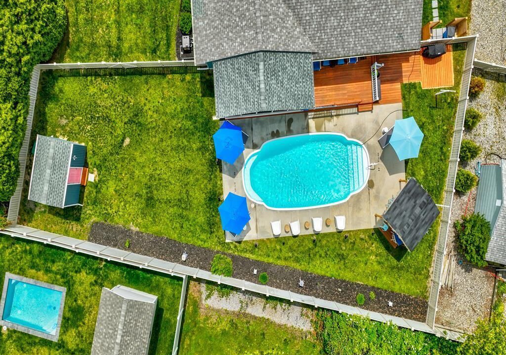 Photo of Outdoor in Village Green