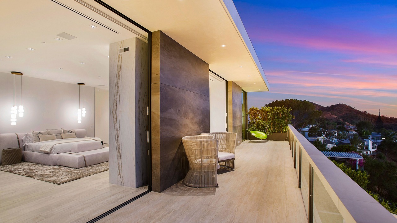 Photo of Patio Balcony in Beverly Hills
