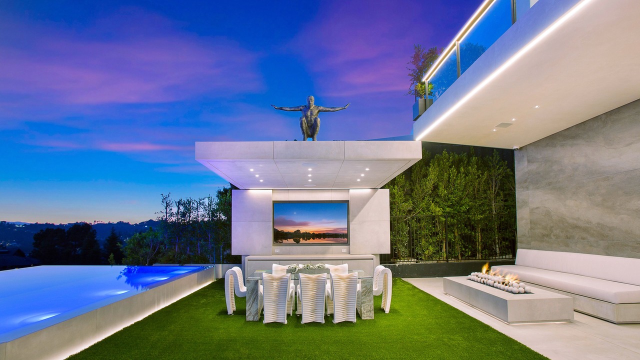 Photo of Outdoor in Beverly Hills
