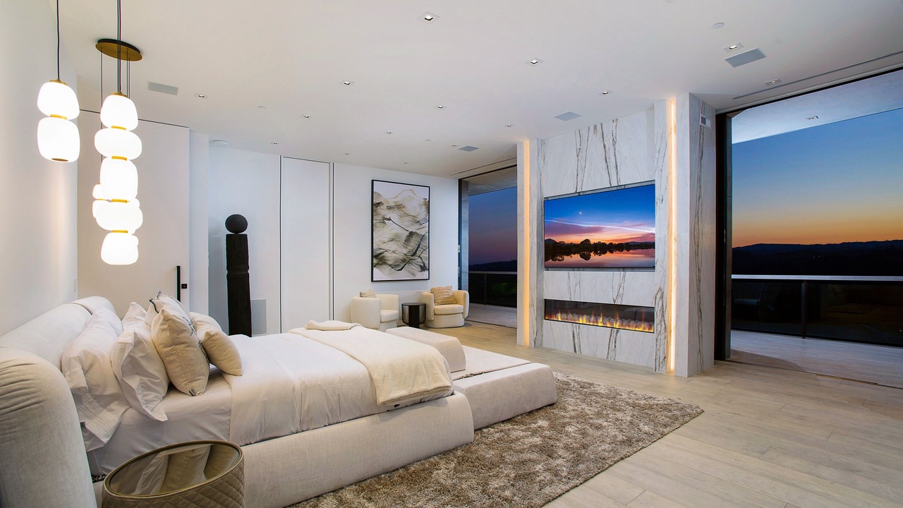 Photo of Bedroom in Beverly Hills
