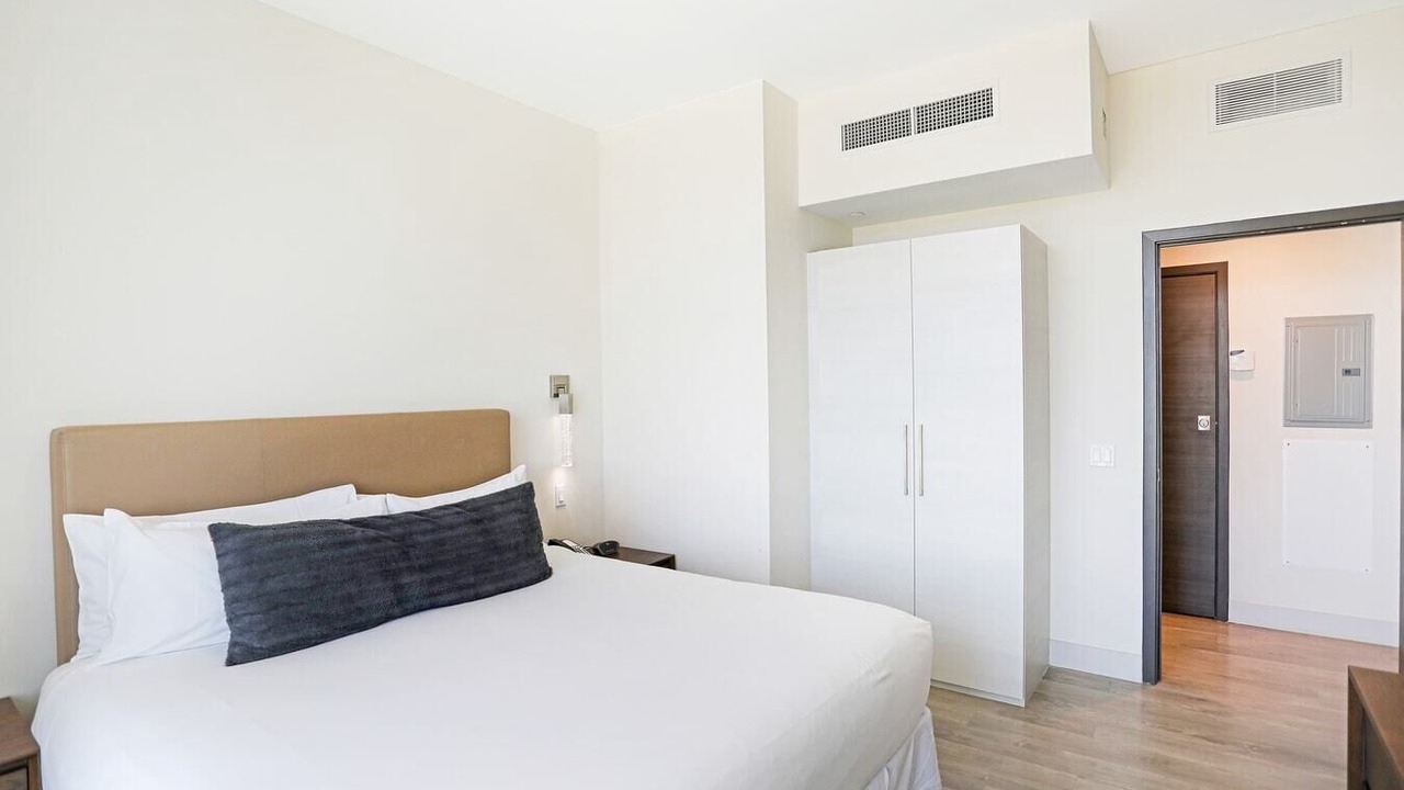 Photo of Bedroom in Hollywood