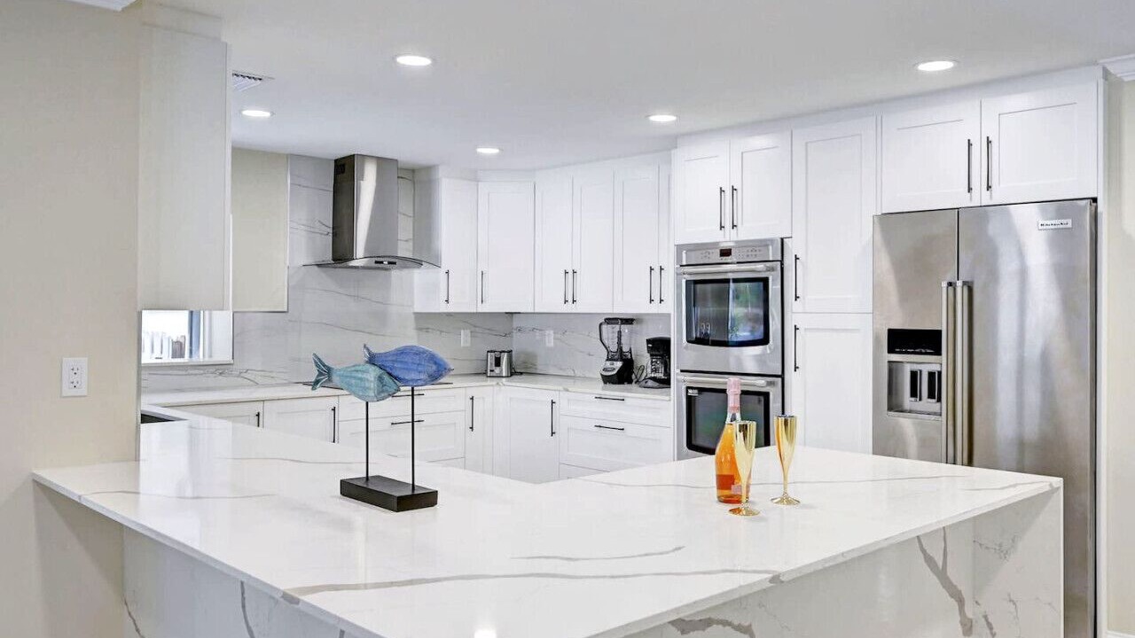 Photo of Kitchen in Hollywood Lakes