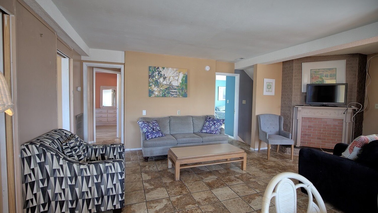 Photo of Livingroom in North Ocean City