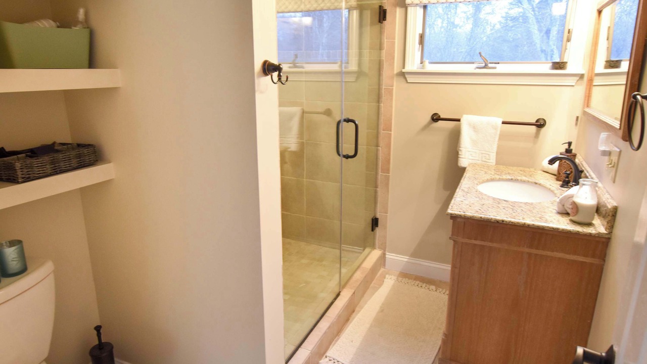 Photo of Bathroom in Brewster