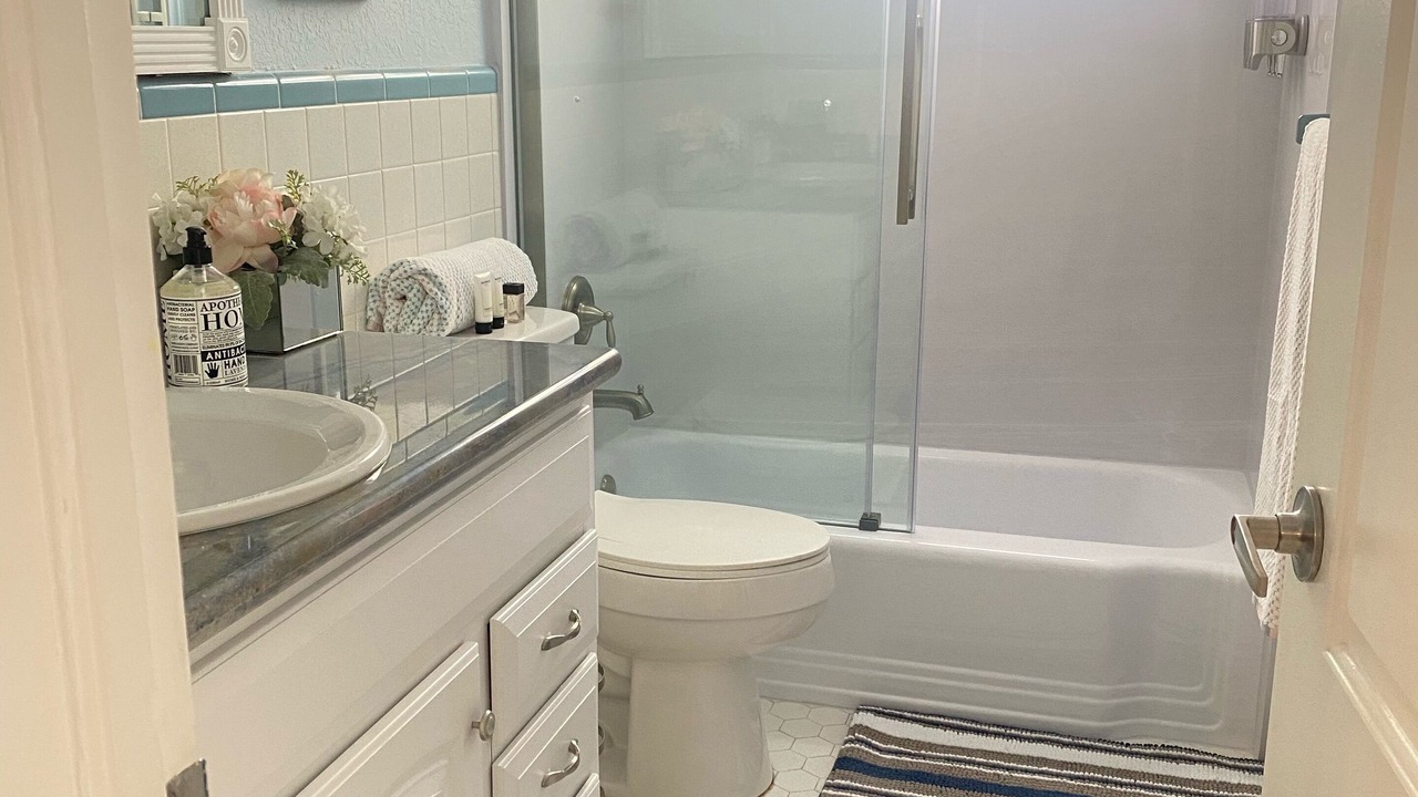 Photo of Bathroom in North Corals