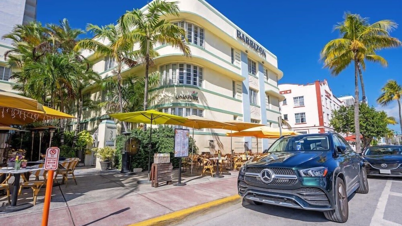 Photo of Outdoor in Flamingo/Lummus