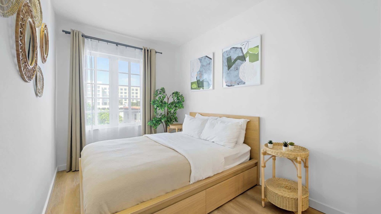 Photo of Bedroom in Flamingo/Lummus