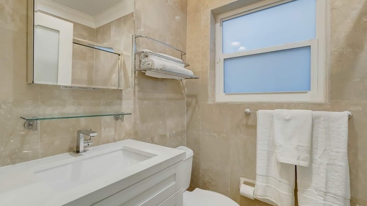 Photo of Bathroom in Victoria Park