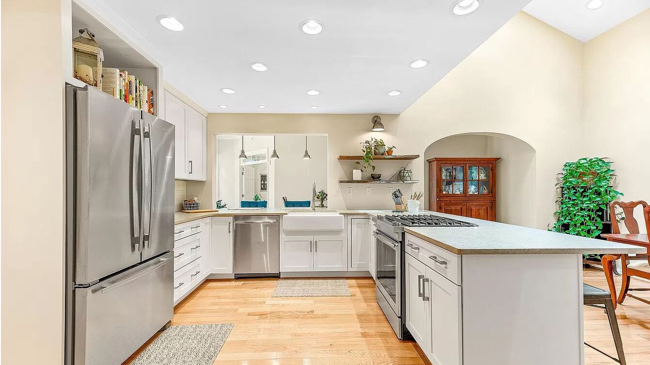 Photo of Kitchen in St. Leonard