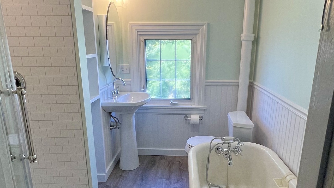 Photo of Bathroom in Betterton