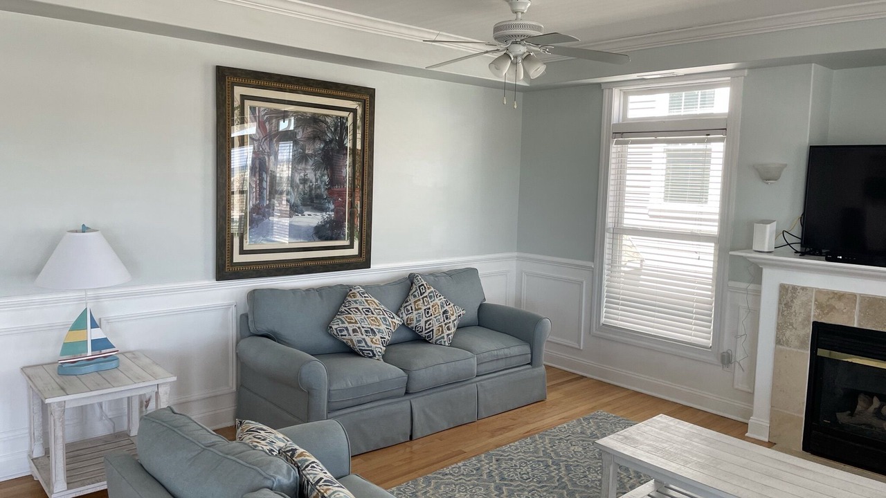 Photo of Livingroom in South End