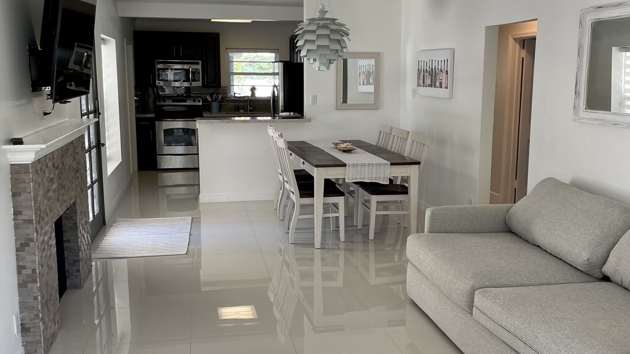 Photo of Livingroom in Shady Banks