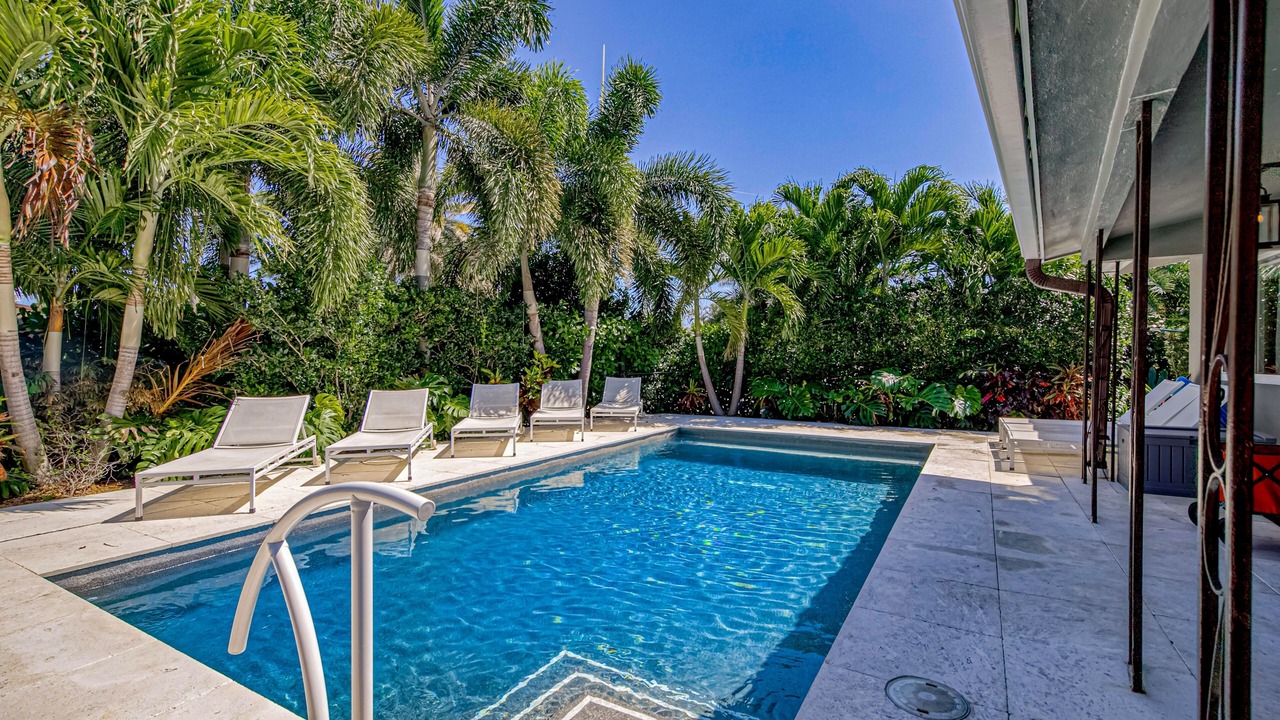 Photo of Outdoor in Wilton Manors